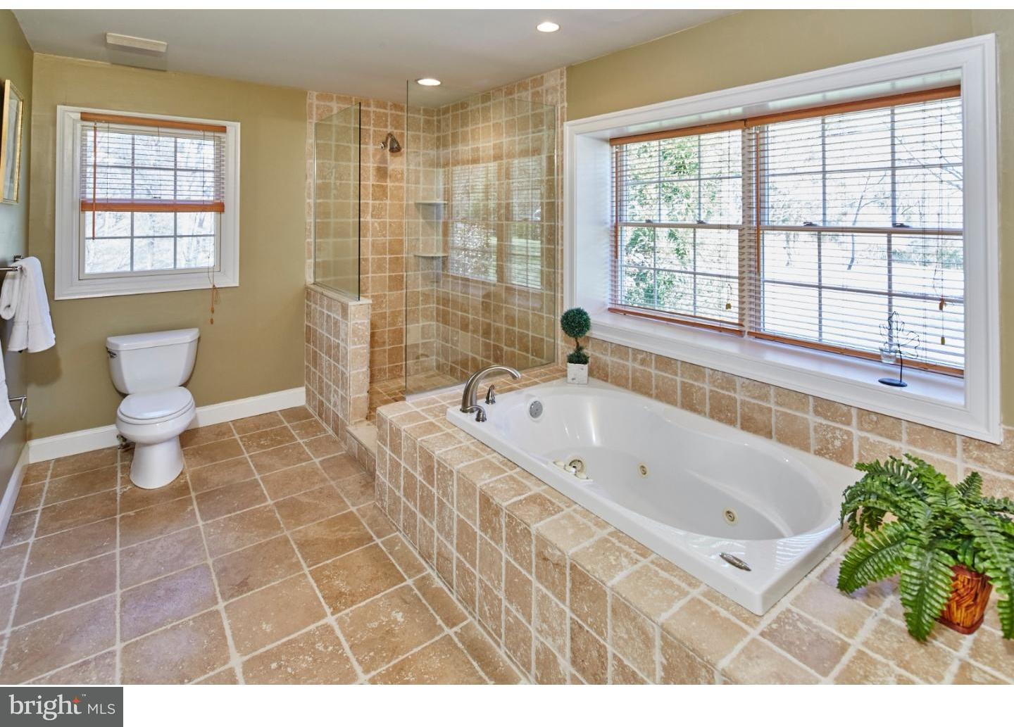 205 North Spring Valley Road Wilmington, DE 19807 - Photo 17 of 25 Master Bathroom