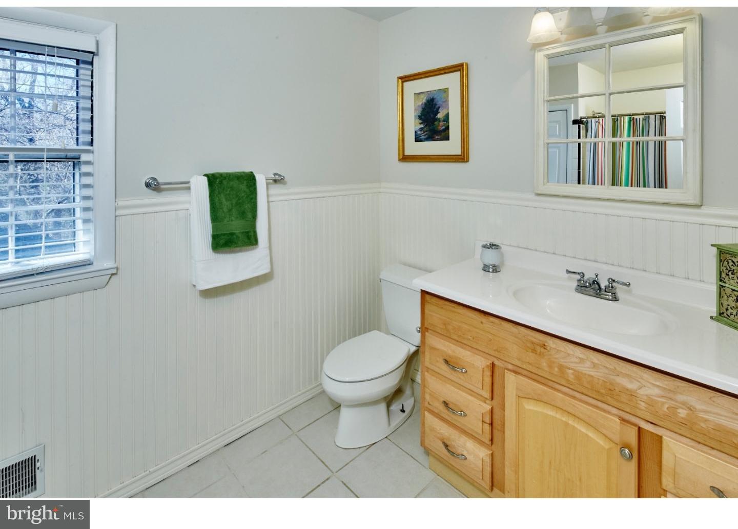205 North Spring Valley Road Wilmington, DE 19807 - Photo 21 of 25 Bathroom