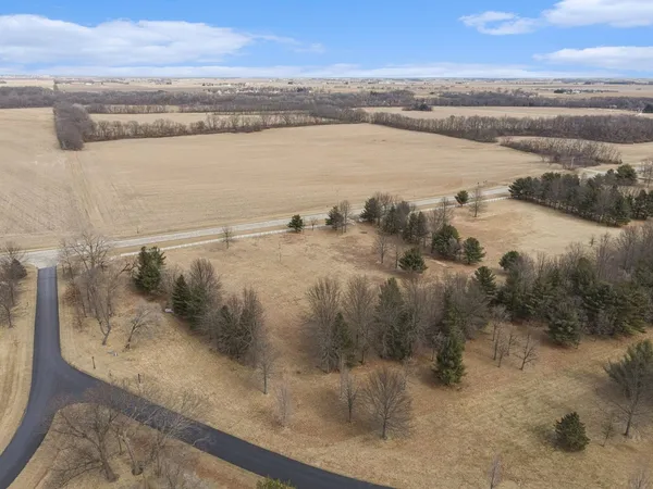 $80,000 | 35149 South Alana Drive, Wilmington, IL 60481