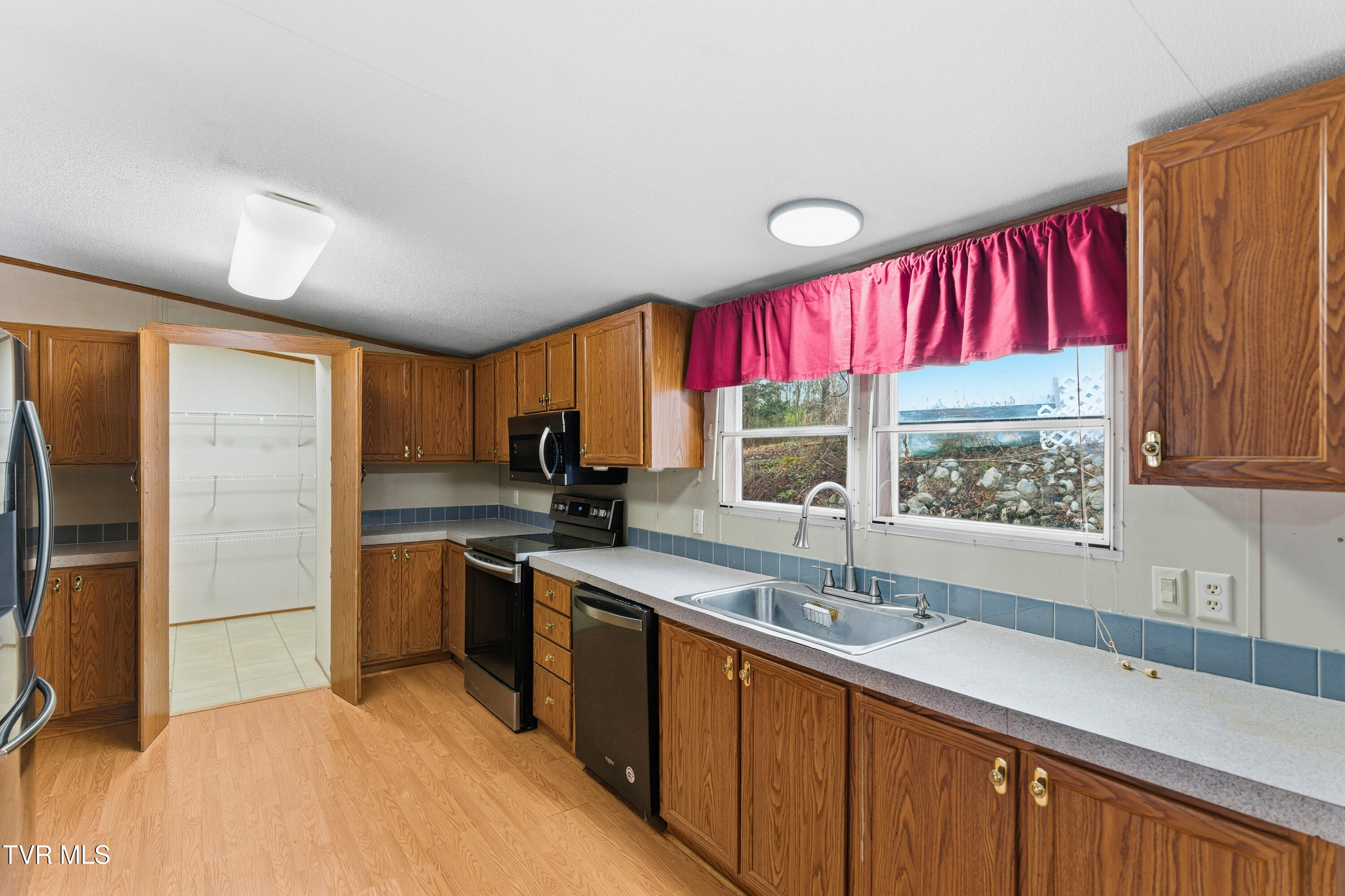 120 Rocky Point Midway, TN 37809 - Photo 13 of 33 DSC00279