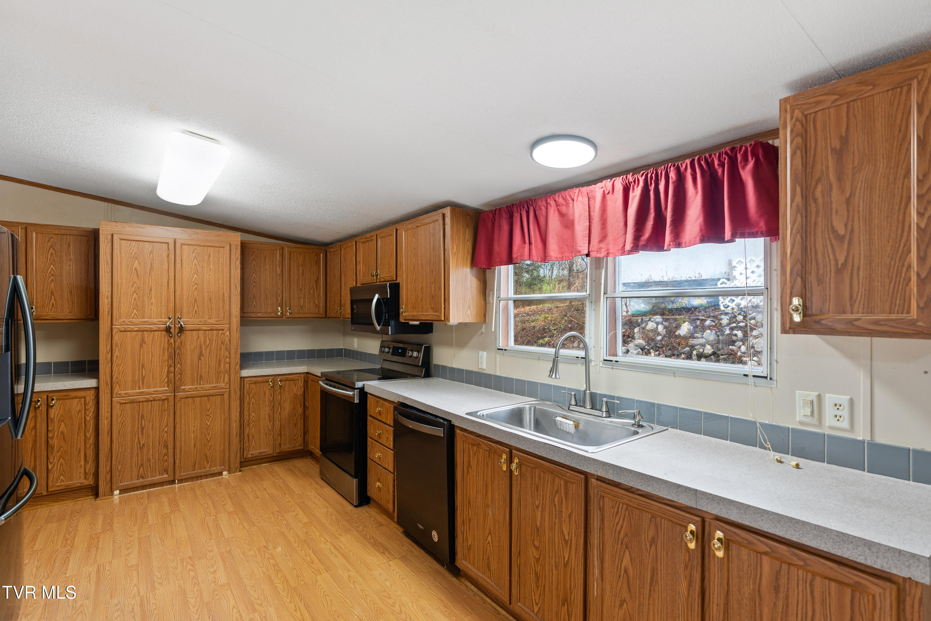 120 Rocky Point Midway, TN 37809 - Photo 14 of 33 DSC00281