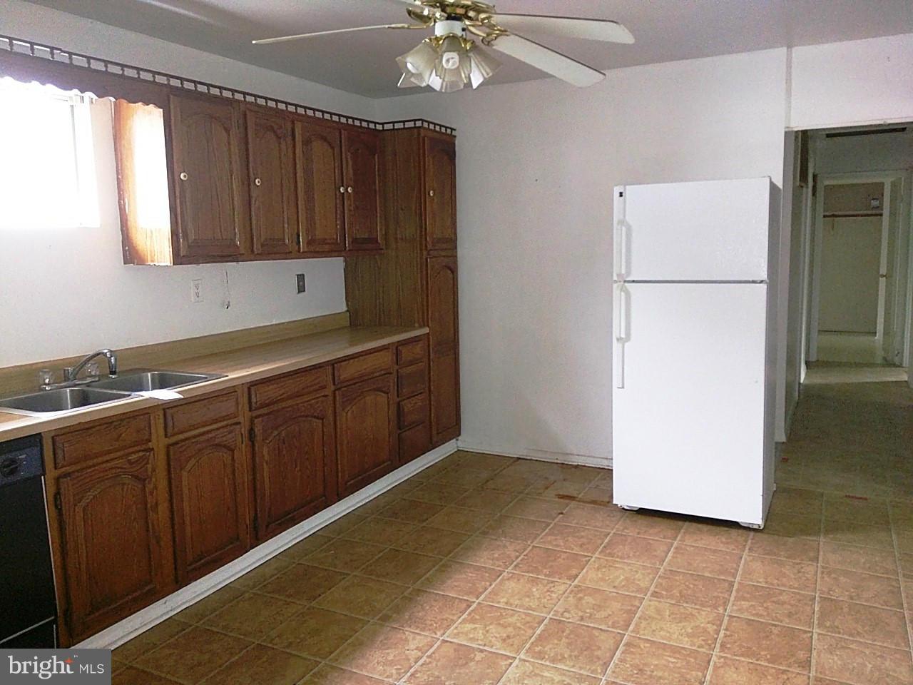 1814 Colmar Road Gwynn Oak, MD 21207 - Photo 11 of 23 Kitchen
