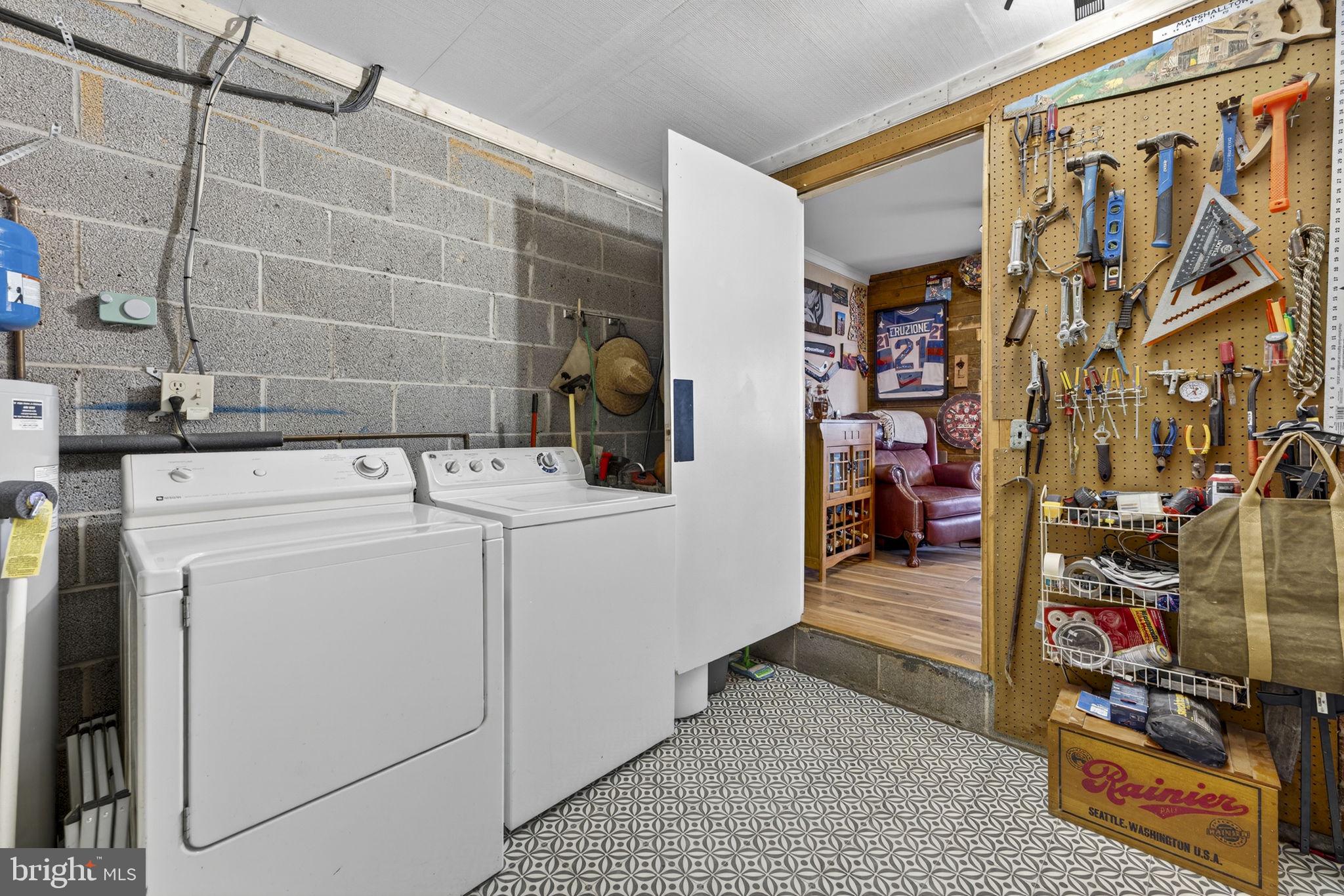 134 Garr Avenue Culpeper, VA 22701 - Photo 33 of 43 a utility room with dryer and washer