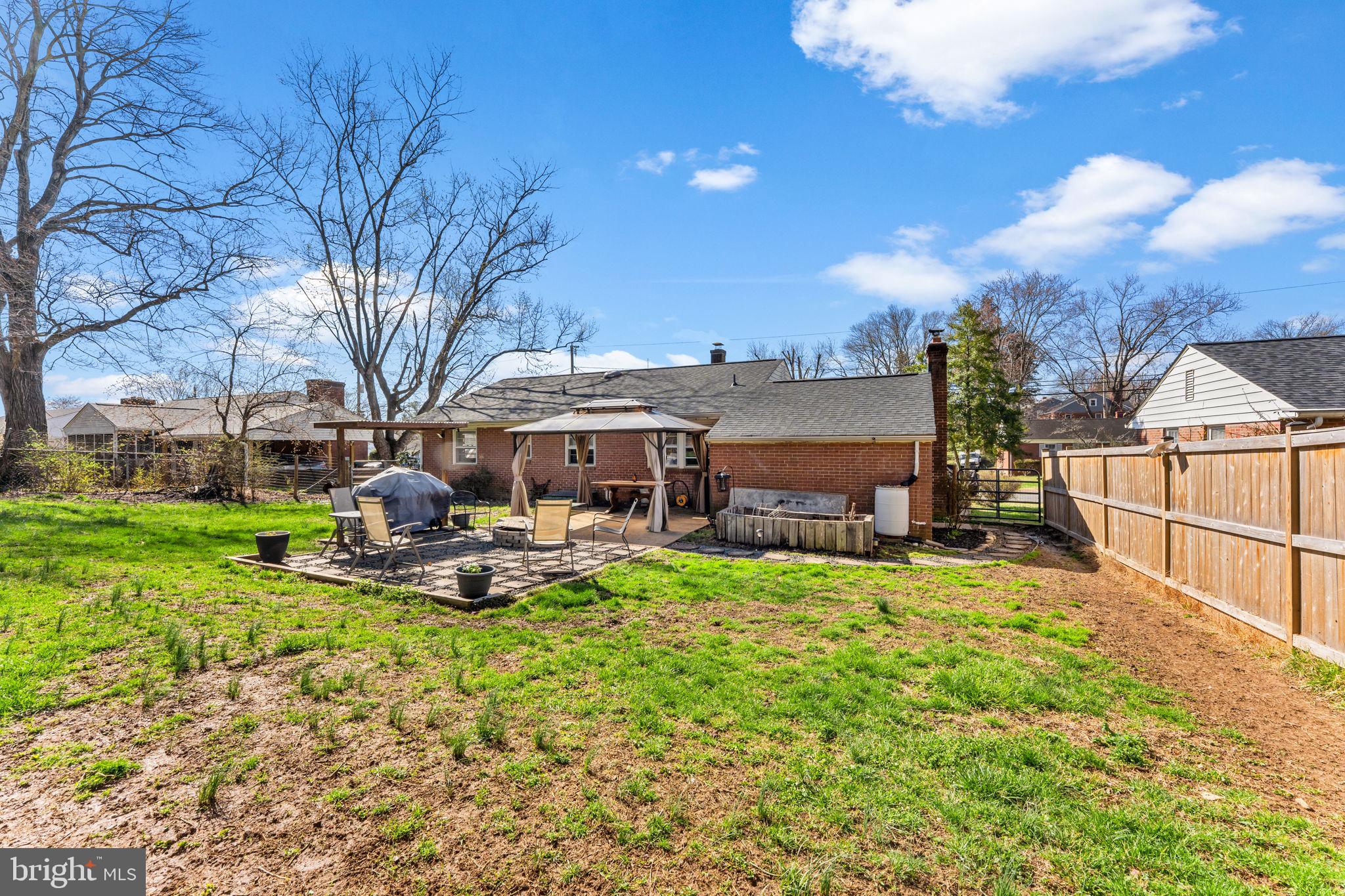 134 Garr Avenue Culpeper, VA 22701 - Photo 38 of 43 a view of a house with backyard porch and sitting area