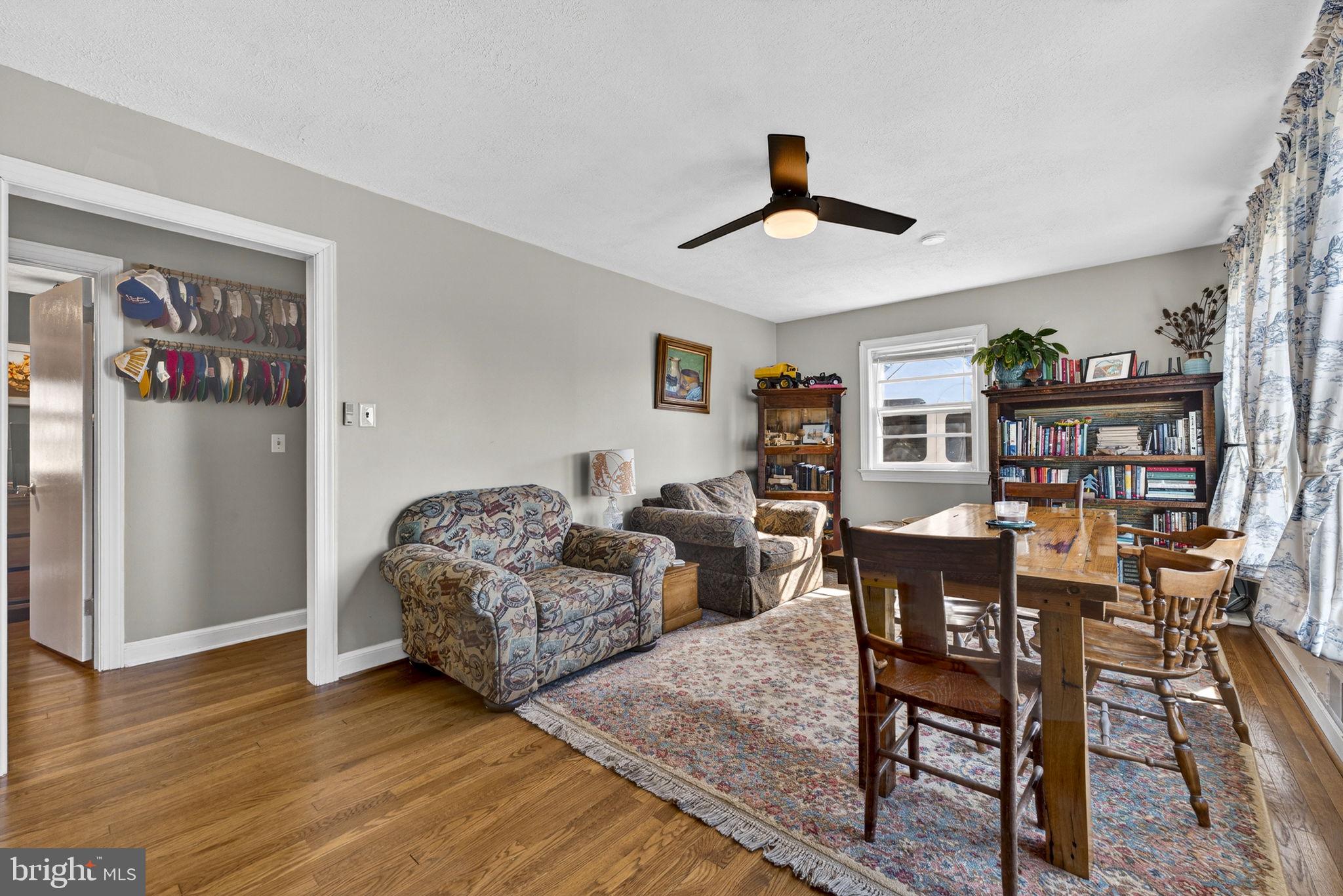 134 Garr Avenue Culpeper, VA 22701 - Photo 5 of 43 a living room with furniture and a wooden floor