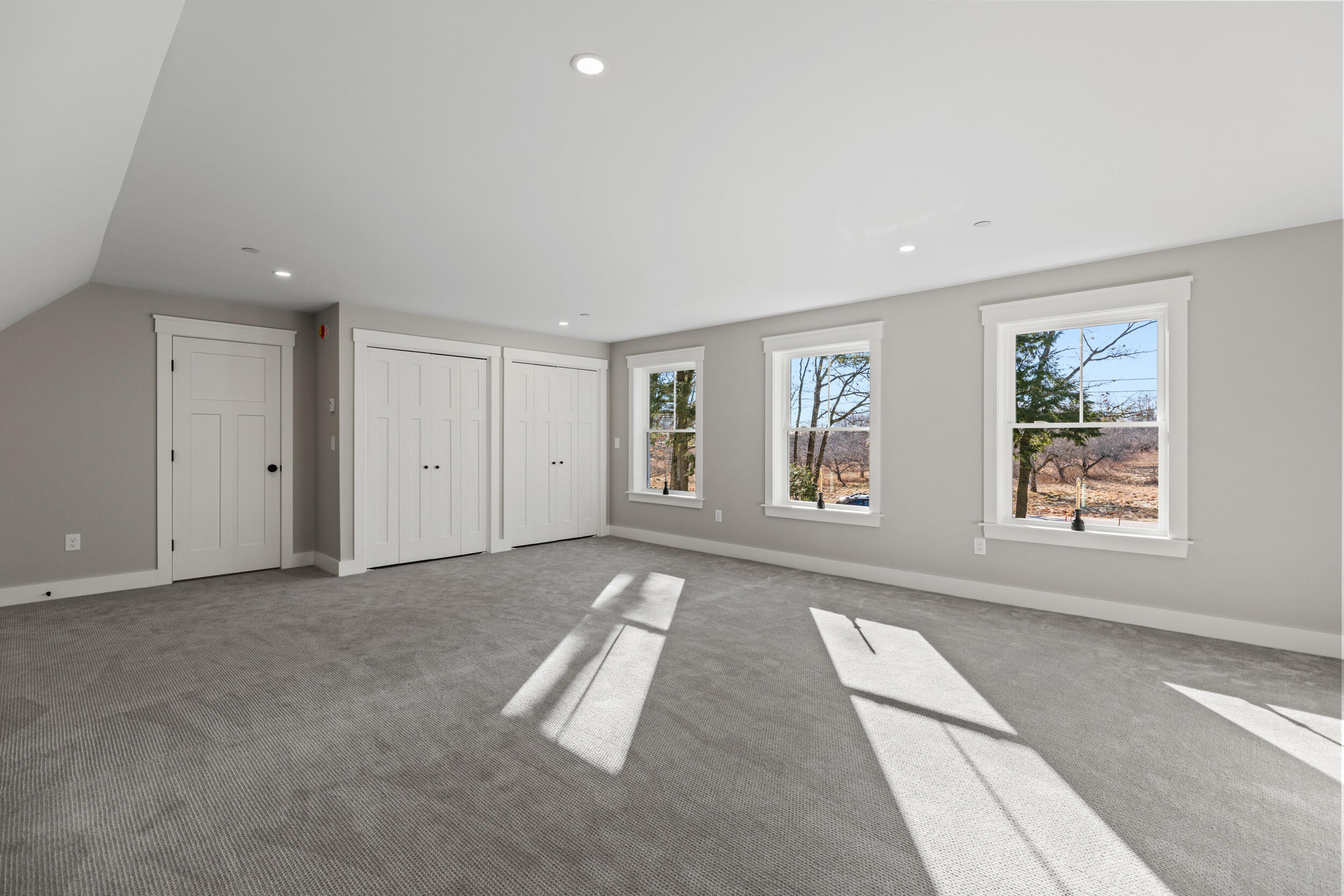 39 Whitney Road Cumberland, ME 04021 - Photo 27 of 54 39 whitney road cumberland_020