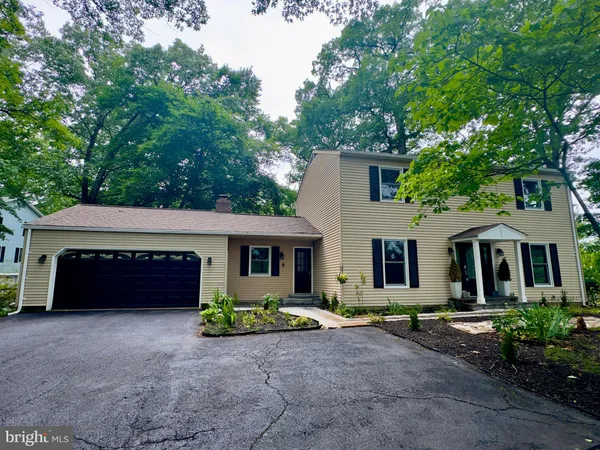 $3,990 | 5114 Montgomery Road, Ellicott City, MD 21043