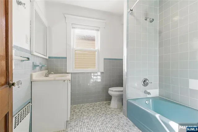 $3,500 | 428 Lawton Avenue, Cliffside Park, NJ 07010