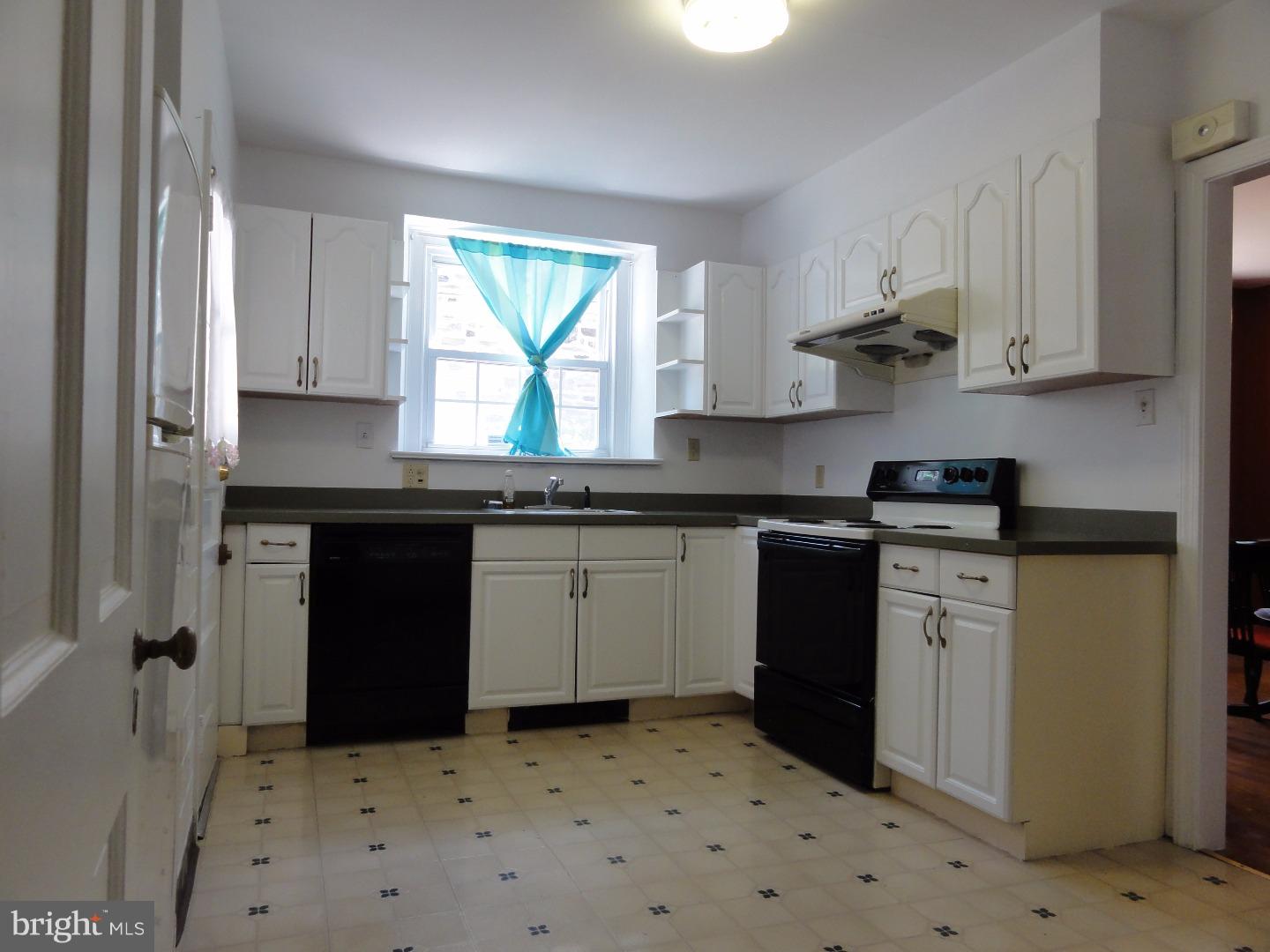 5 Allendale Road Wynnewood, PA 19096 - Photo 13 of 23 Gallery Image 13
