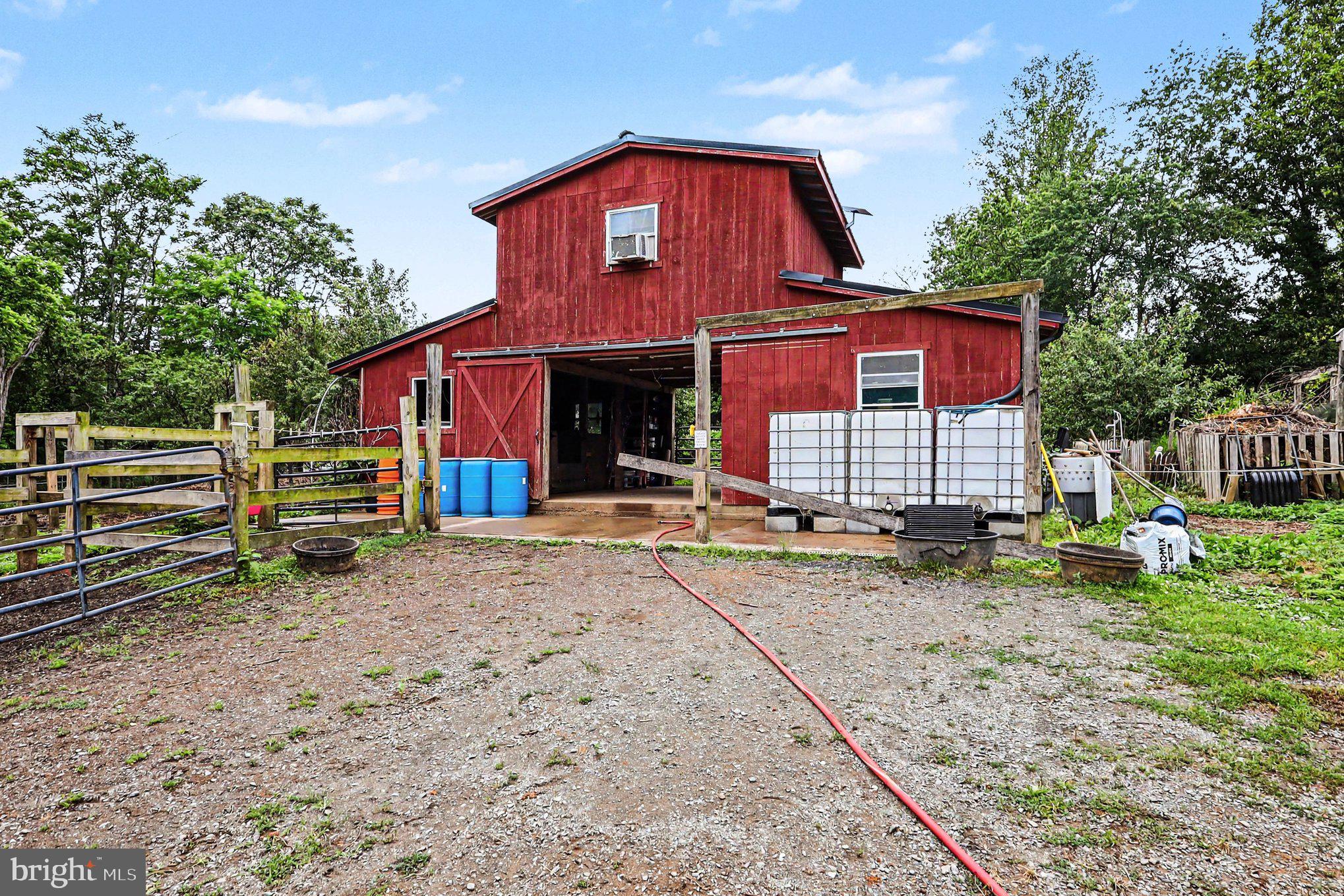 3085 Indian Run Road Amissville, VA 20106 - Photo 30 of 132