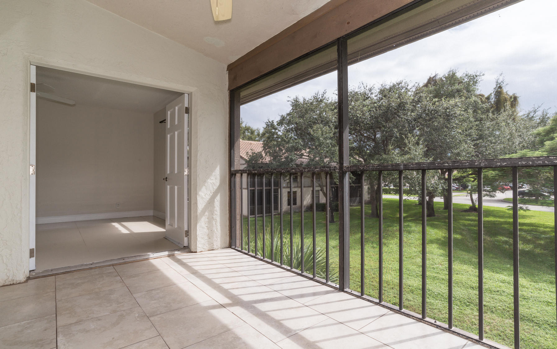 3129 Millwood Terrace, Unit 2340 Boca Raton, FL 33431 - Photo 11 of 23 11-DSC_3822-Juan_D_Guerrero