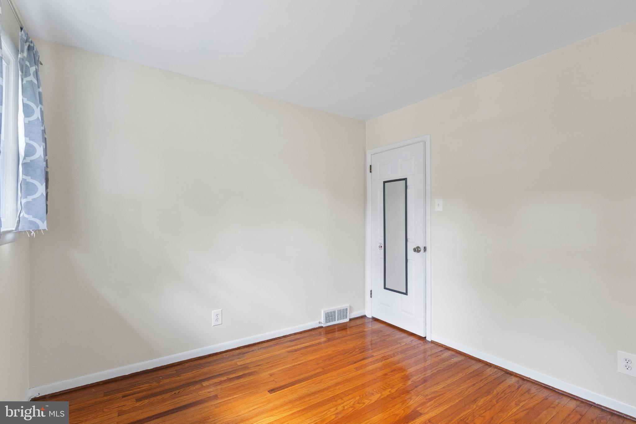 1380 Harris Road Dresher, PA 19025 - Photo 18 of 29 bedroom