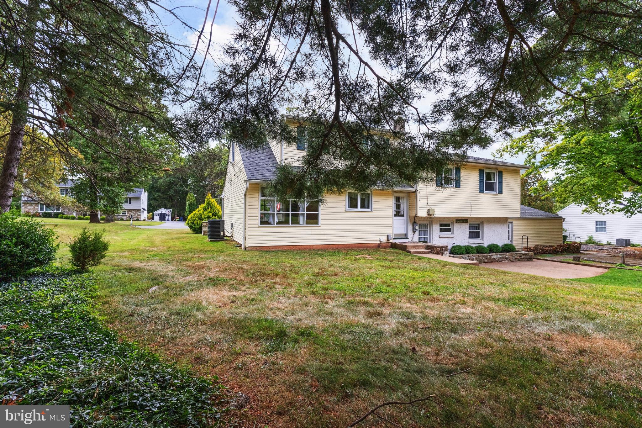 1380 Harris Road Dresher, PA 19025 - Photo 5 of 29 rear