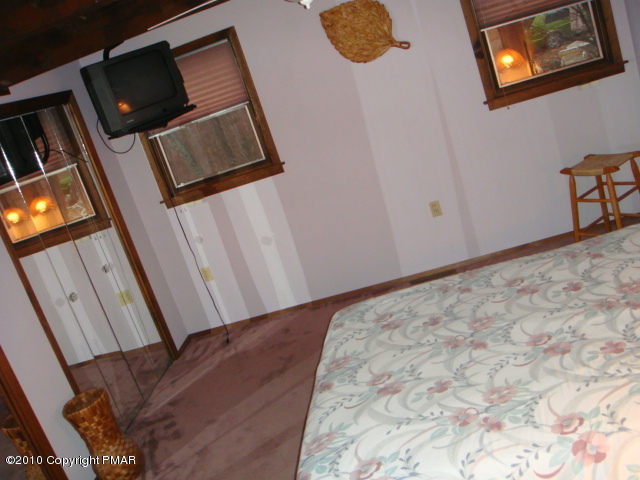 10 Cherry Ridge Road Bushkill, PA 18324 - Photo 6 of 13 Master Bedroom
