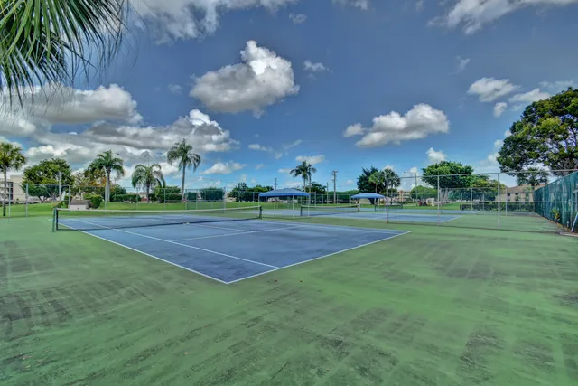 $2,400 | 23345 Carolwood Lane, Unit 205, Boca Raton, FL 33428