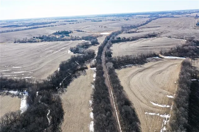 $1,250,000 | 0 Kingfisher Road, Hiawatha, KS 66434