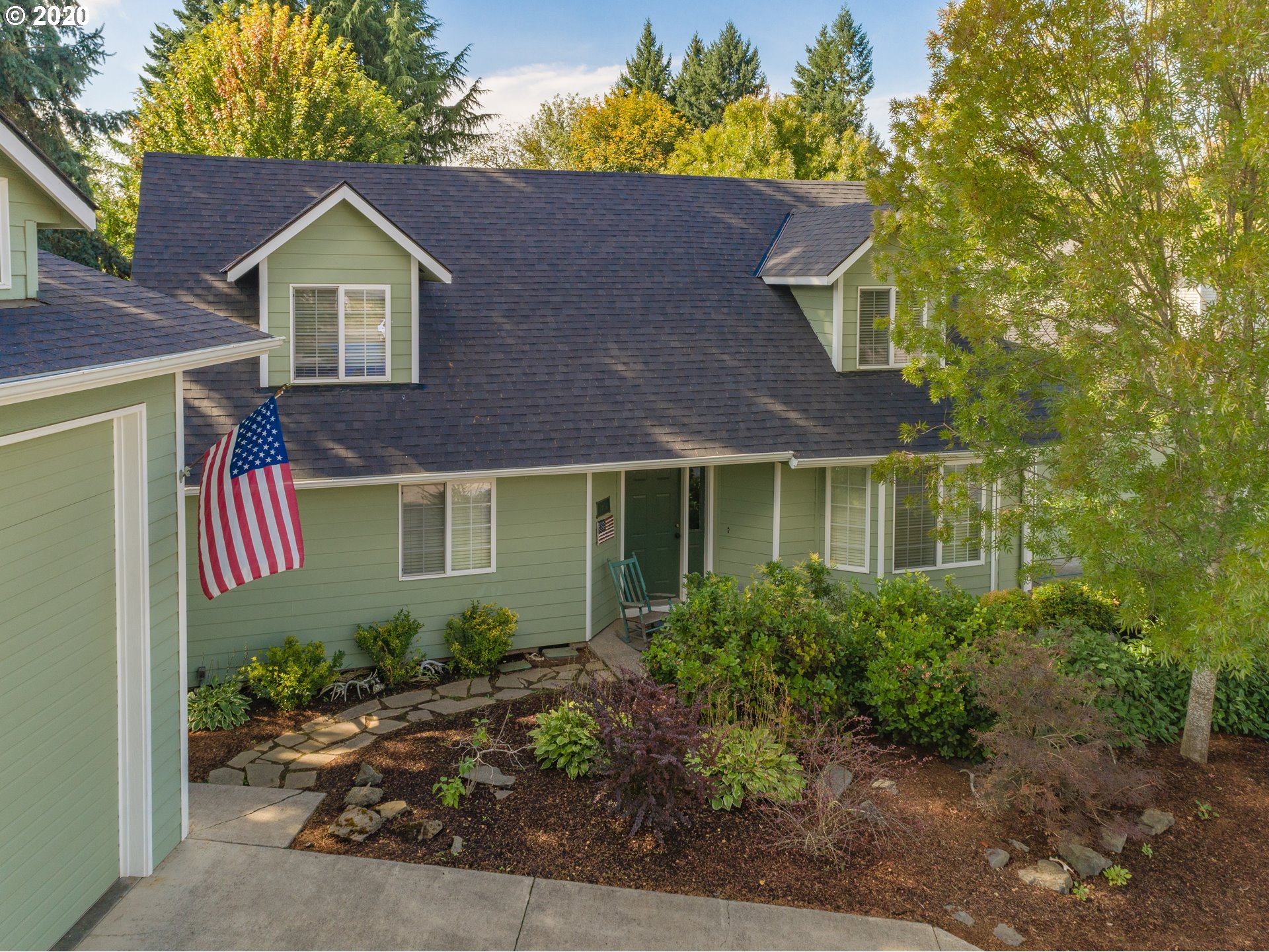 2152 Riviera Court Hubbard, OR 97032 - Photo 3 of 32 Gallery Image 3
