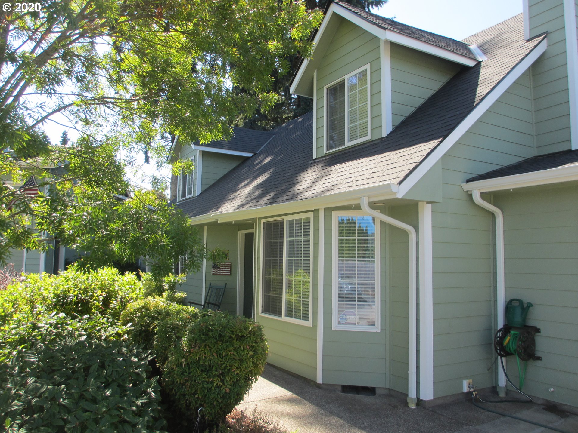 2152 Riviera Court Hubbard, OR 97032 - Photo 4 of 32 Gallery Image 4