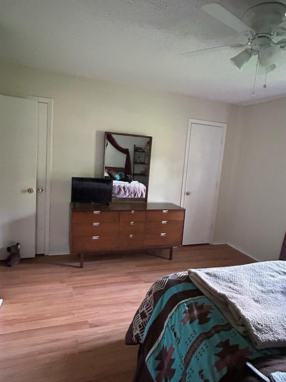 2275 Graham Street Paris, TX 75460 - Photo 8 of 21 Primary Bedroom