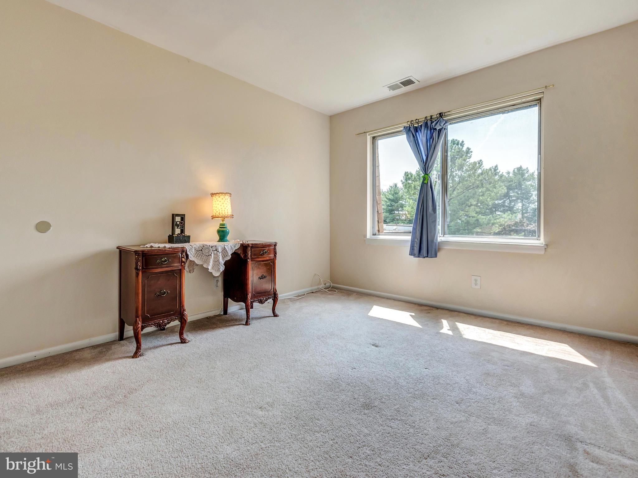 505 Summit Hall Road Gaithersburg, MD 20877 - Photo 19 of 30 Bedroom