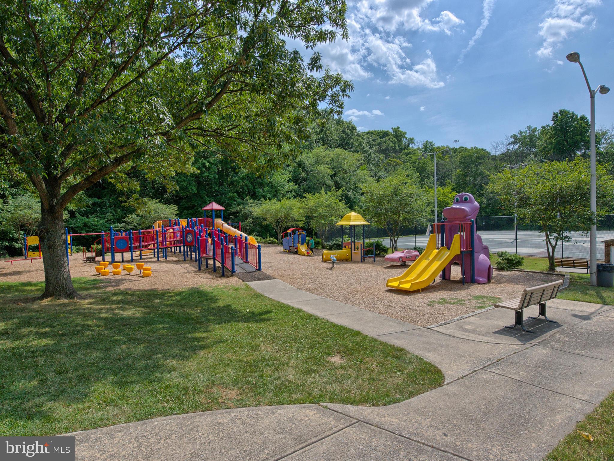505 Summit Hall Road Gaithersburg, MD 20877 - Photo 24 of 30 Community Tot Lot