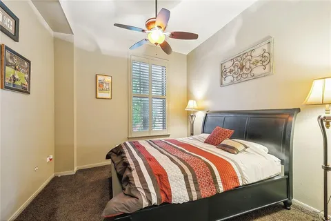 $329,000 | 330 Julia Street, Unit 208, New Orleans, LA 70130