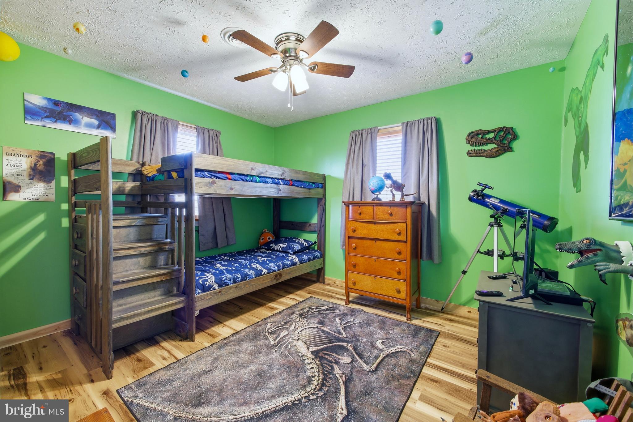 5911 Smith Creek Road New Market, VA 22844 - Photo 42 of 78 Second bedroom on main level