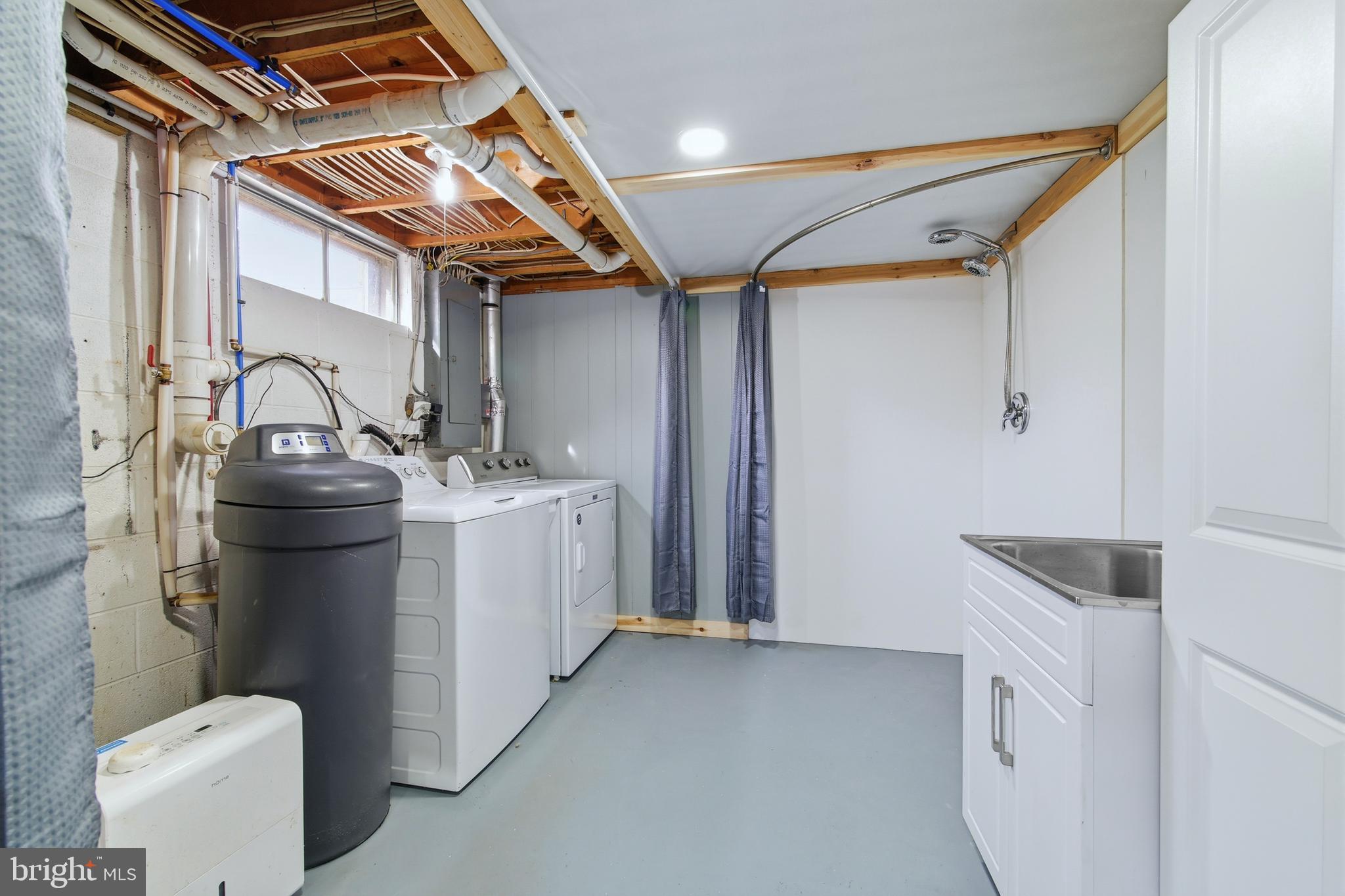 5911 Smith Creek Road New Market, VA 22844 - Photo 45 of 78