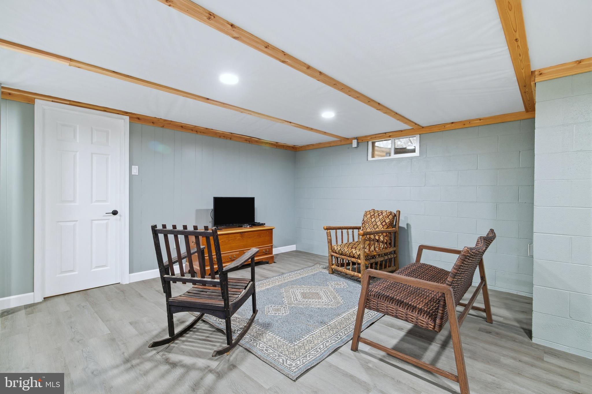 5911 Smith Creek Road New Market, VA 22844 - Photo 47 of 78 a outdoor living space with furniture