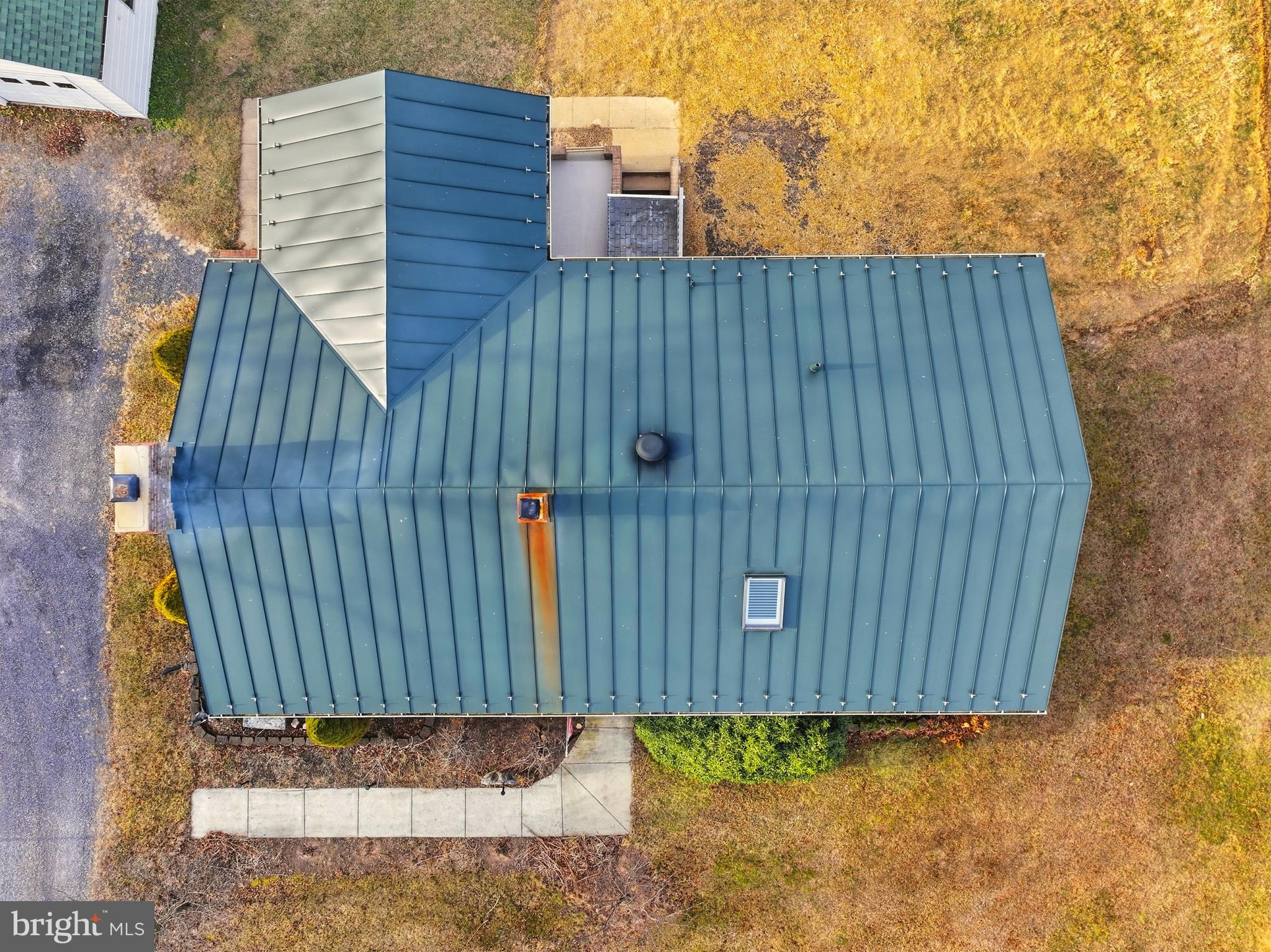 5911 Smith Creek Road New Market, VA 22844 - Photo 54 of 78 a view of a wooden fence