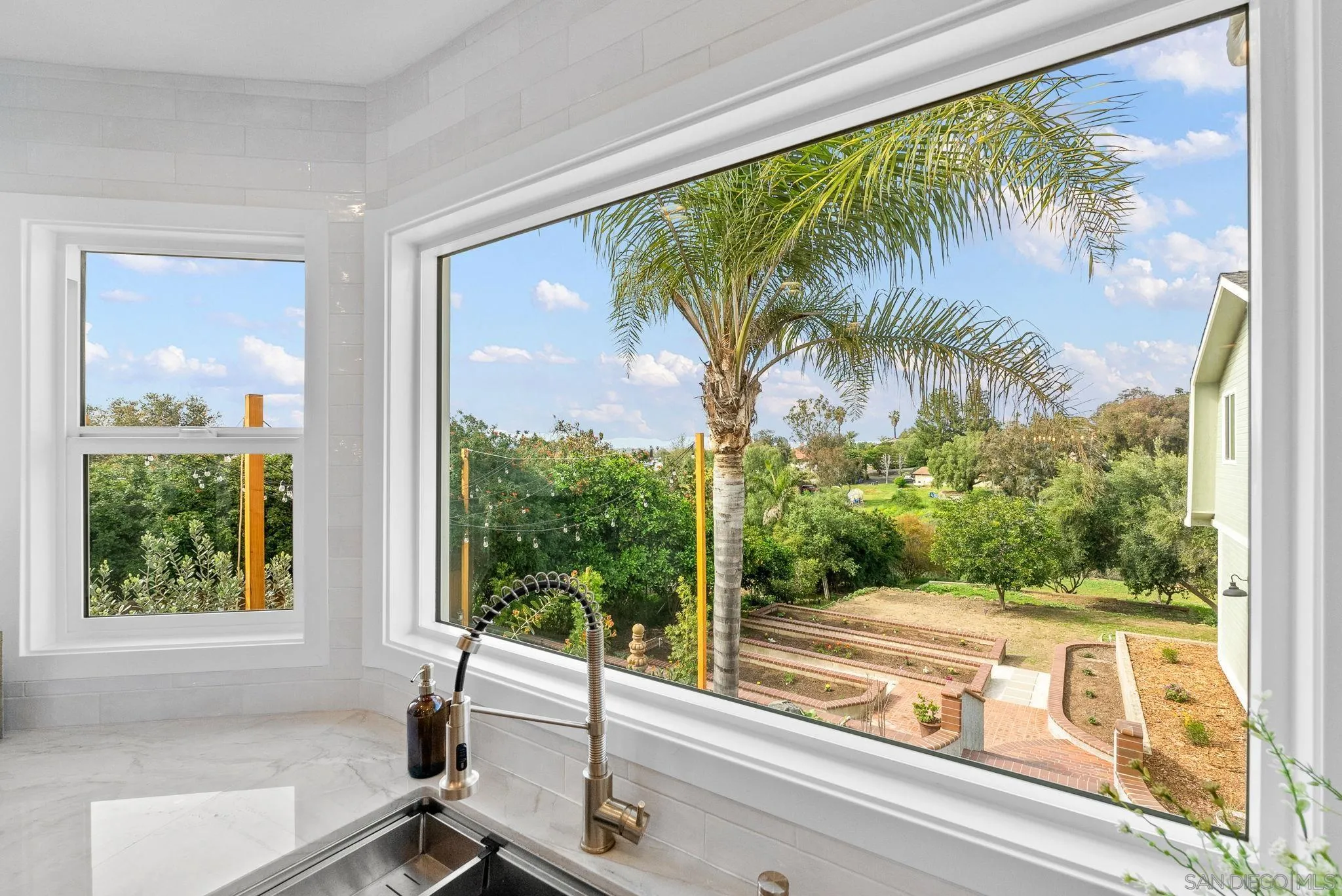 3168 Alta Verde Drive Fallbrook, CA 92028 - Photo 16 of 67 a view of a room with a large window