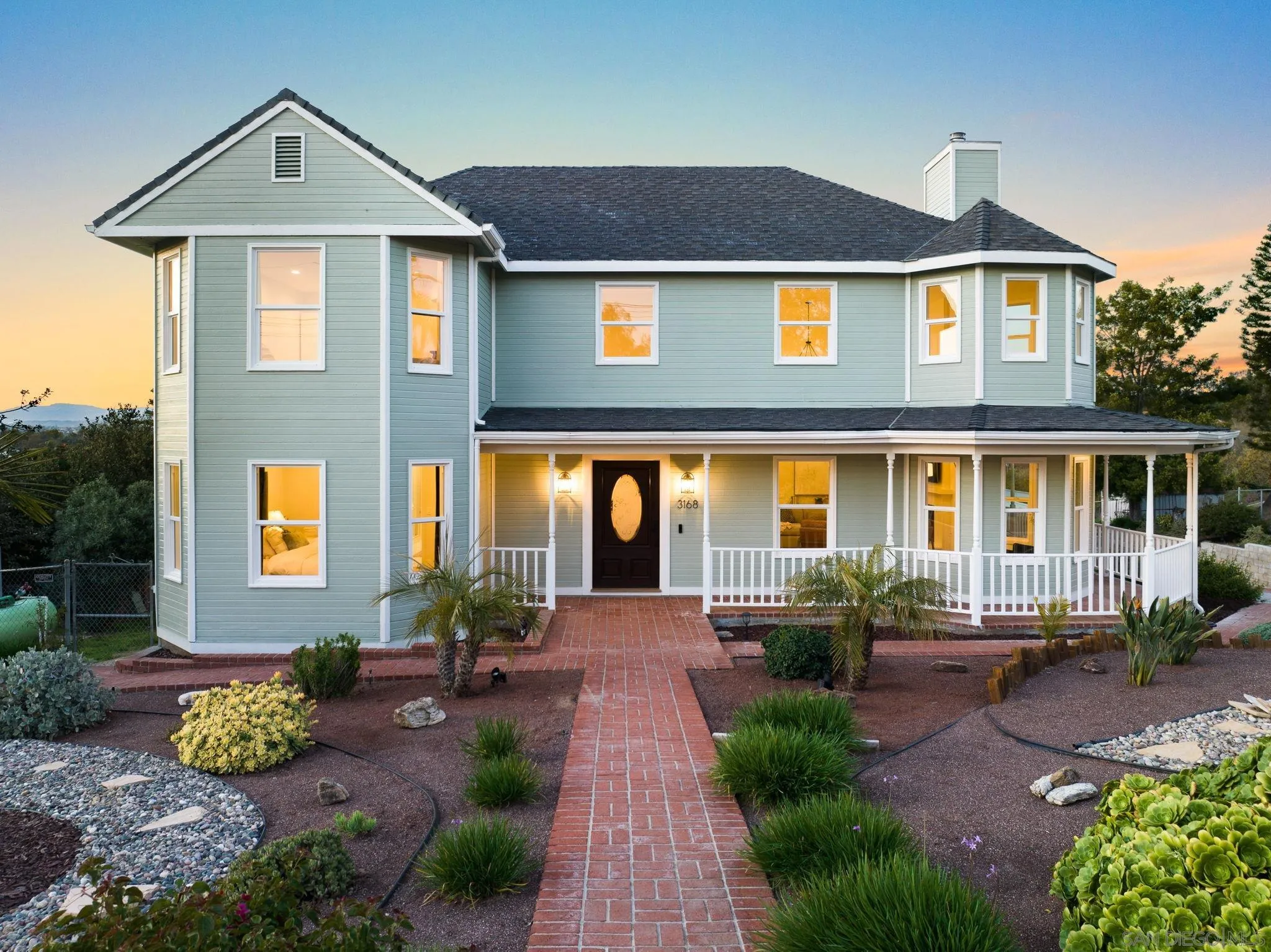 3168 Alta Verde Drive Fallbrook, CA 92028 - Photo 43 of 67 a front view of a house