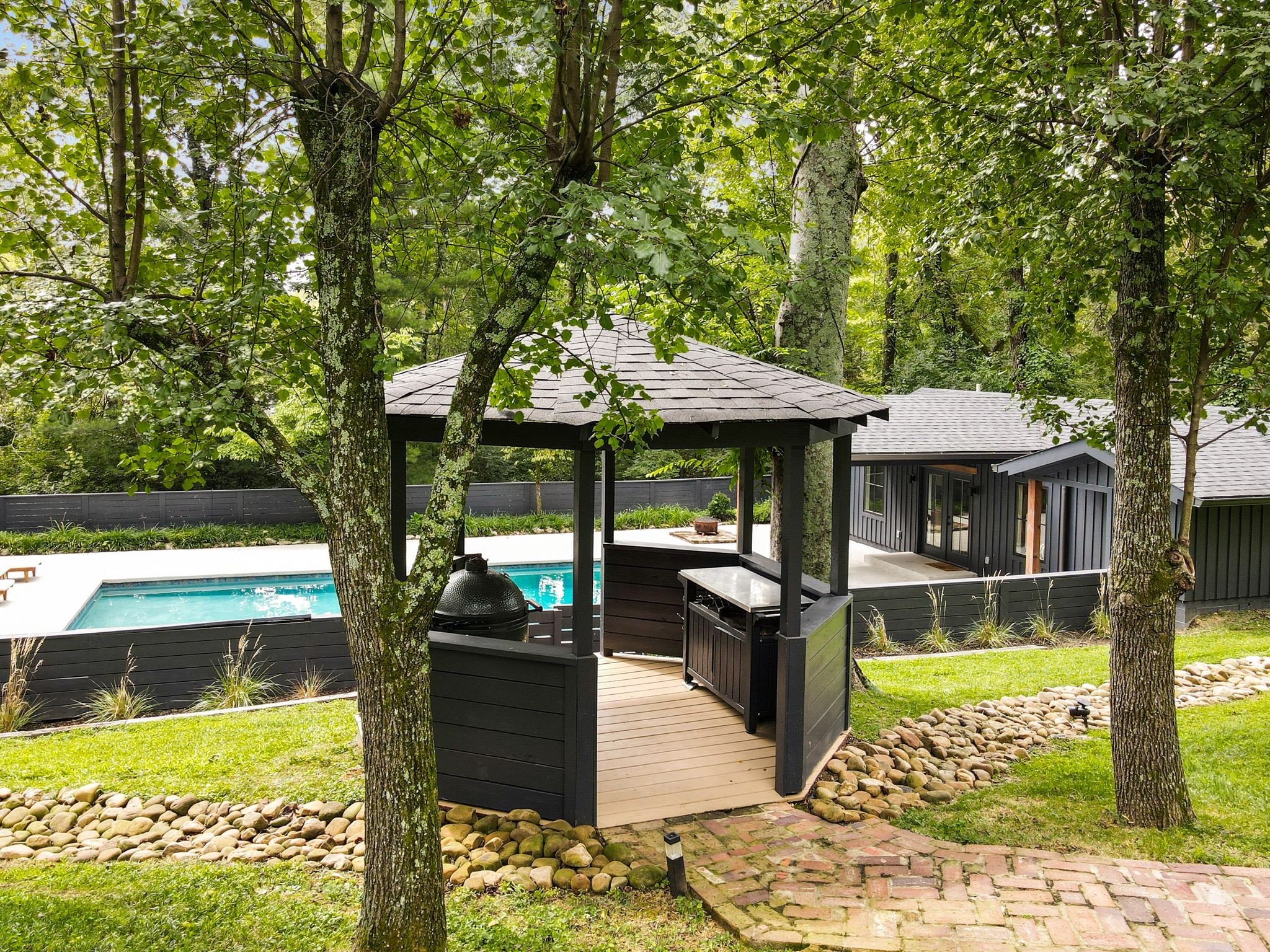 6437 Bresslyn Road Nashville, TN 37205 - Photo 38 of 47 swimming pool view with a seating space