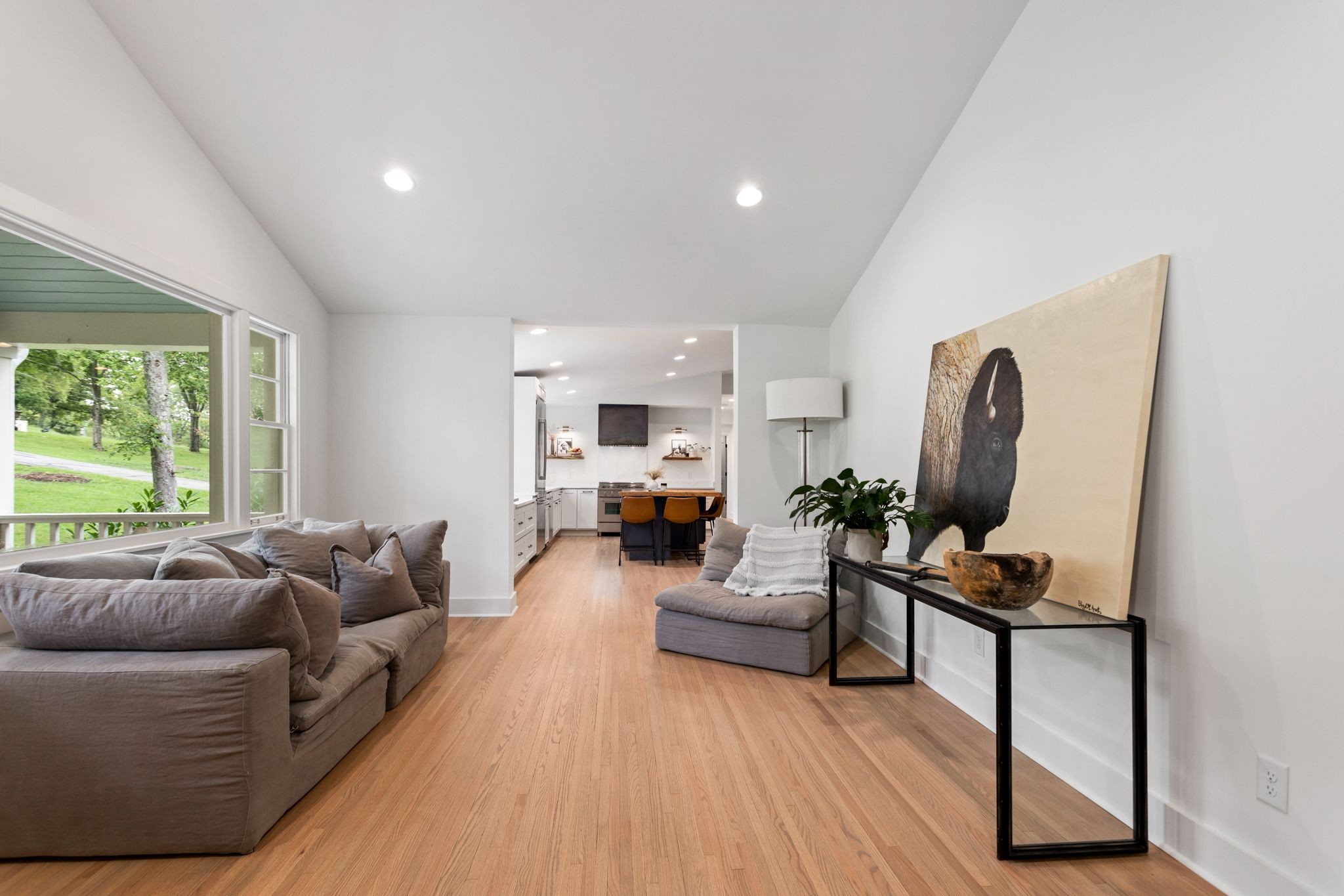 6437 Bresslyn Road Nashville, TN 37205 - Photo 8 of 47 a living room with furniture and a window