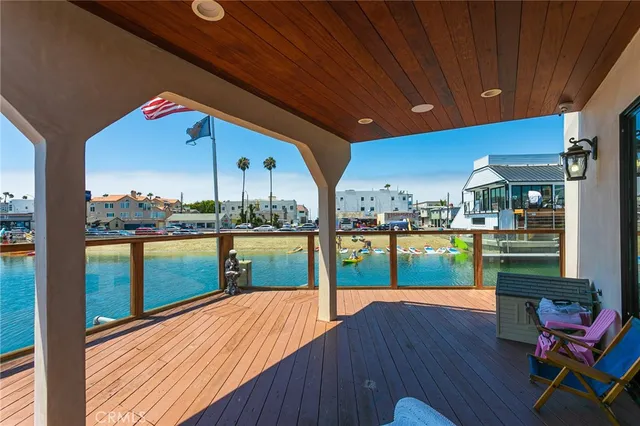 $11,500 | 16857 Bayview Drive, Unit A, Sunset Beach, CA 90742