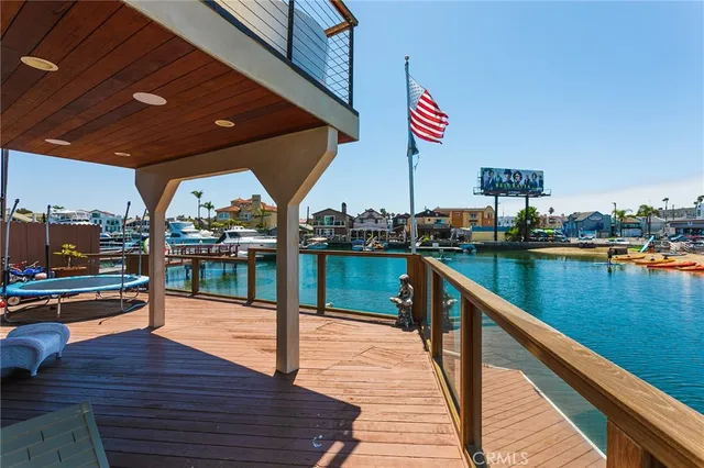 $11,500 | 16857 Bayview Drive, Unit A, Sunset Beach, CA 90742