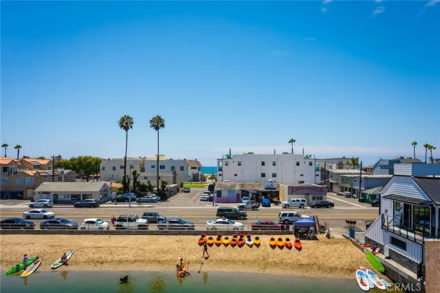 $11,500 | 16857 Bayview Drive, Unit A, Sunset Beach, CA 90742