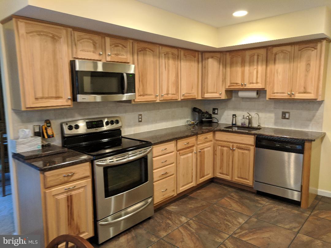 750 Orchid Road Warminster, PA 18974 - Photo 26 of 40 Gallery Image 26