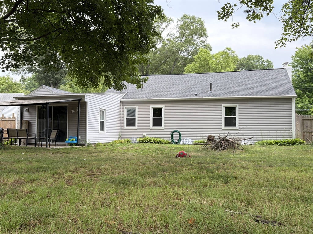412 Island Pond Road Springfield, MA 01118 - Photo 15 of 17