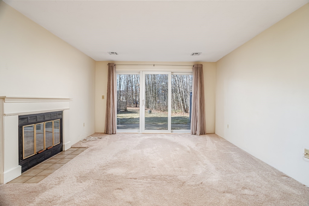 303 Ridgefield Circle, Unit A Clinton, MA 01510 - Photo 8 of 33