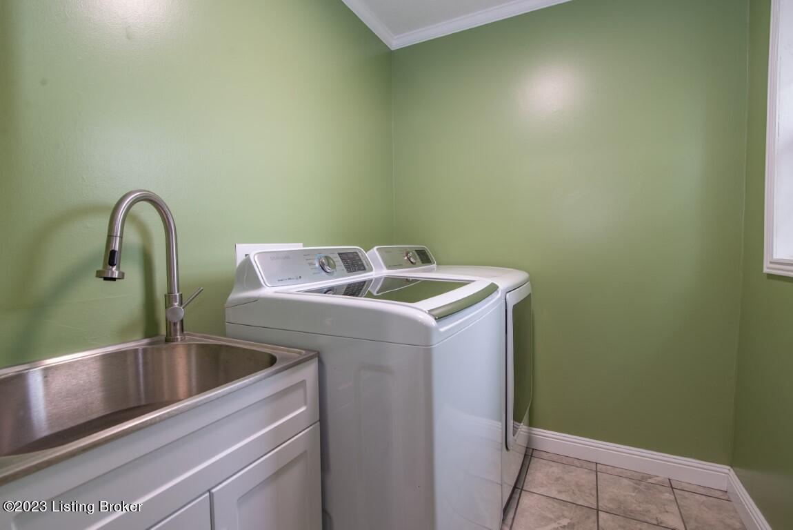 11365 Boston Road Boston, KY 40107 - Photo 36 of 93 utility room2