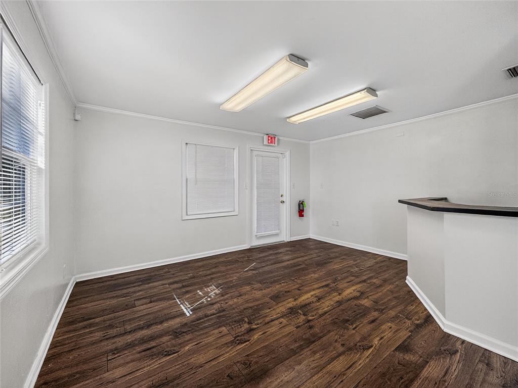 227 South Highland Avenue Apopka, FL 32703 - Photo 9 of 18