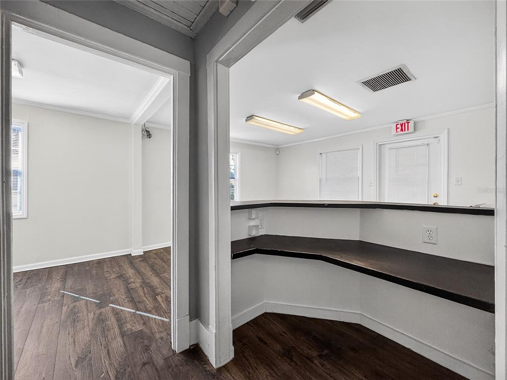 227 South Highland Avenue Apopka, FL 32703 - Photo 10 of 18