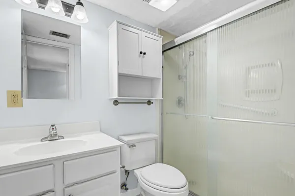 $176,500 | 101 Old Ferry Road, Unit 10B, Shalimar, FL 32579