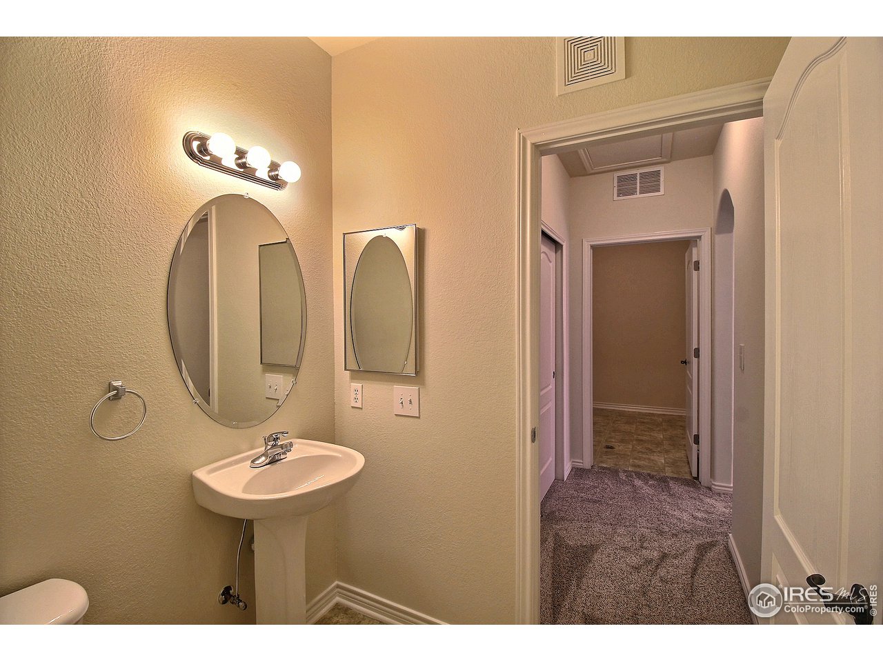 4672 West 20th Road, Unit 2324 Greeley, CO 80634 - Photo 24 of 27 Powder room