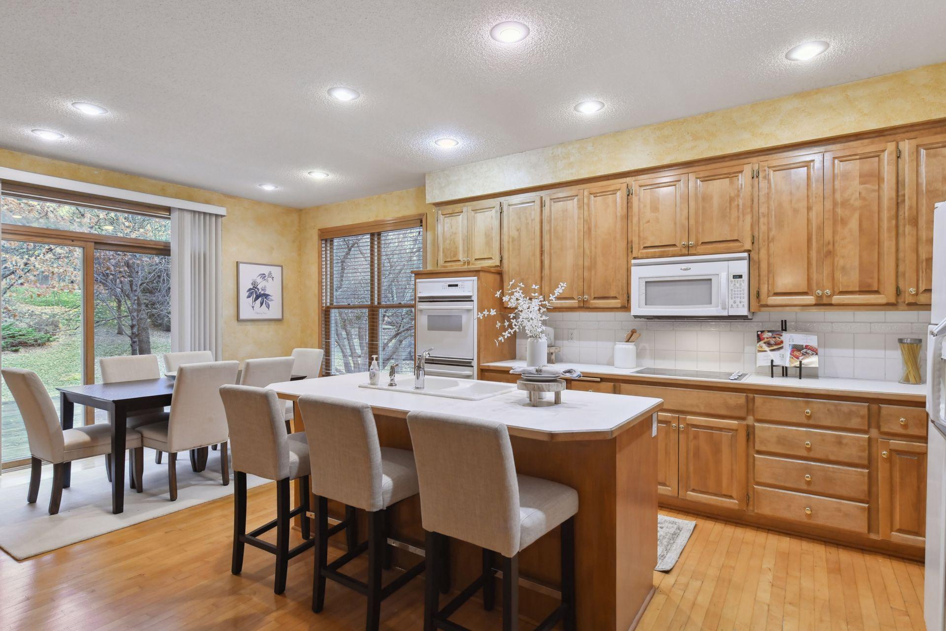 4125 Lakeridge Road Chanhassen, MN 55331 - Photo 11 of 28 Gallery Image 11