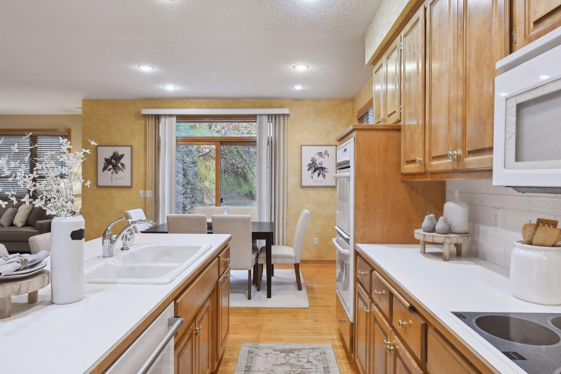 4125 Lakeridge Road Chanhassen, MN 55331 - Photo 12 of 28 Gallery Image 12