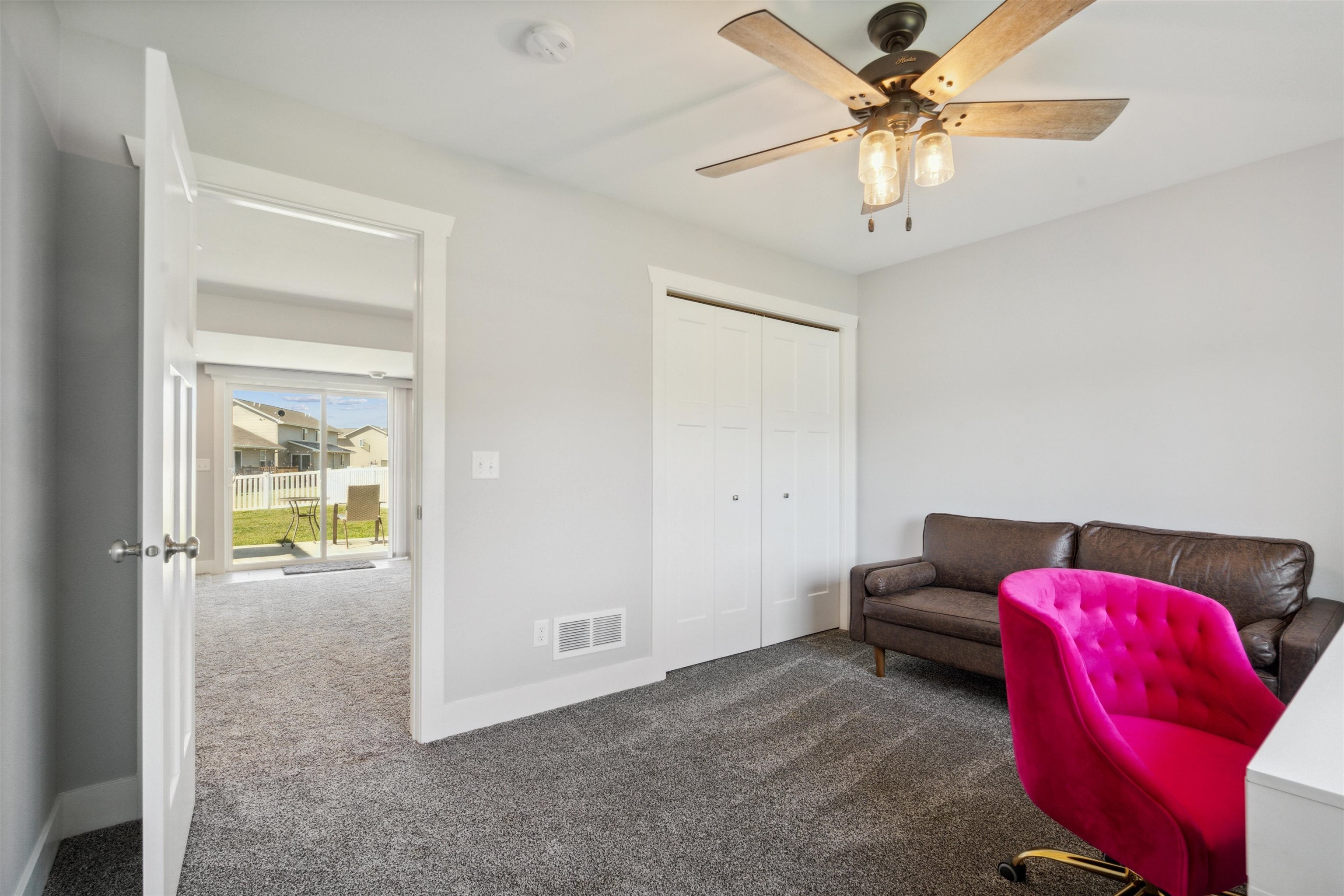 2157 Cheyenne Way Dubuque, IA 52002 - Photo 27 of 36 Gallery Image 27