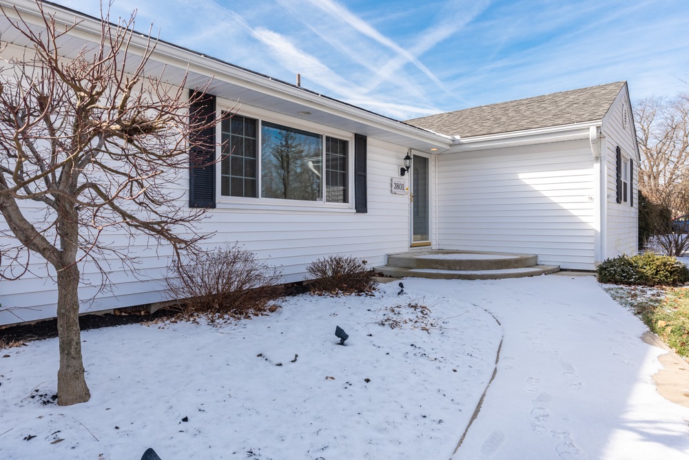 3801 West Riverside Avenue Muncie, IN 47304 - Photo 3 of 23