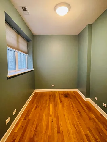 $1,700 | 3737 North Milwaukee Avenue, Unit 106, Chicago, IL 60641